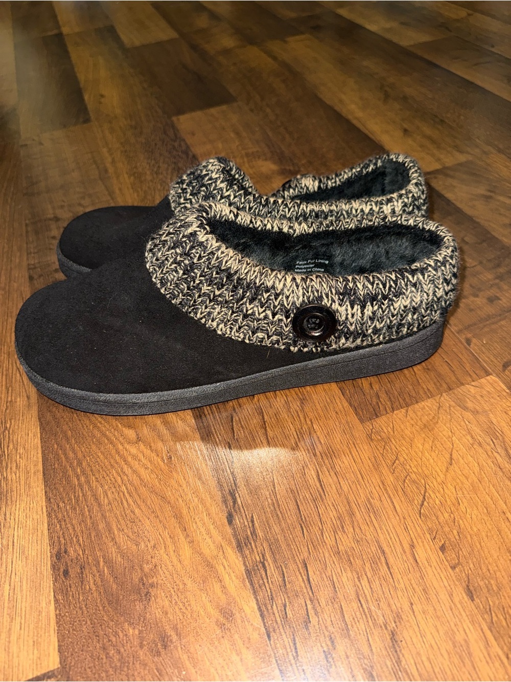 Clark’s black knitted and lined winter clogs (size 10)